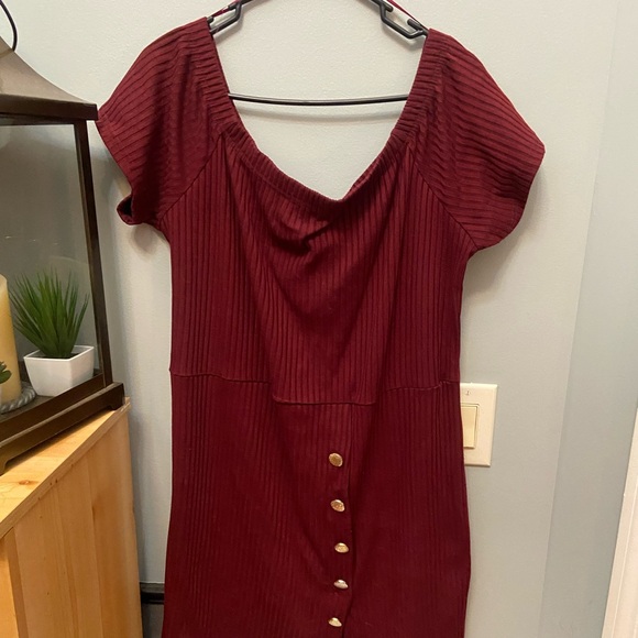 LU NYC Womens maroon mini dress size 3X - Picture 1 of 7